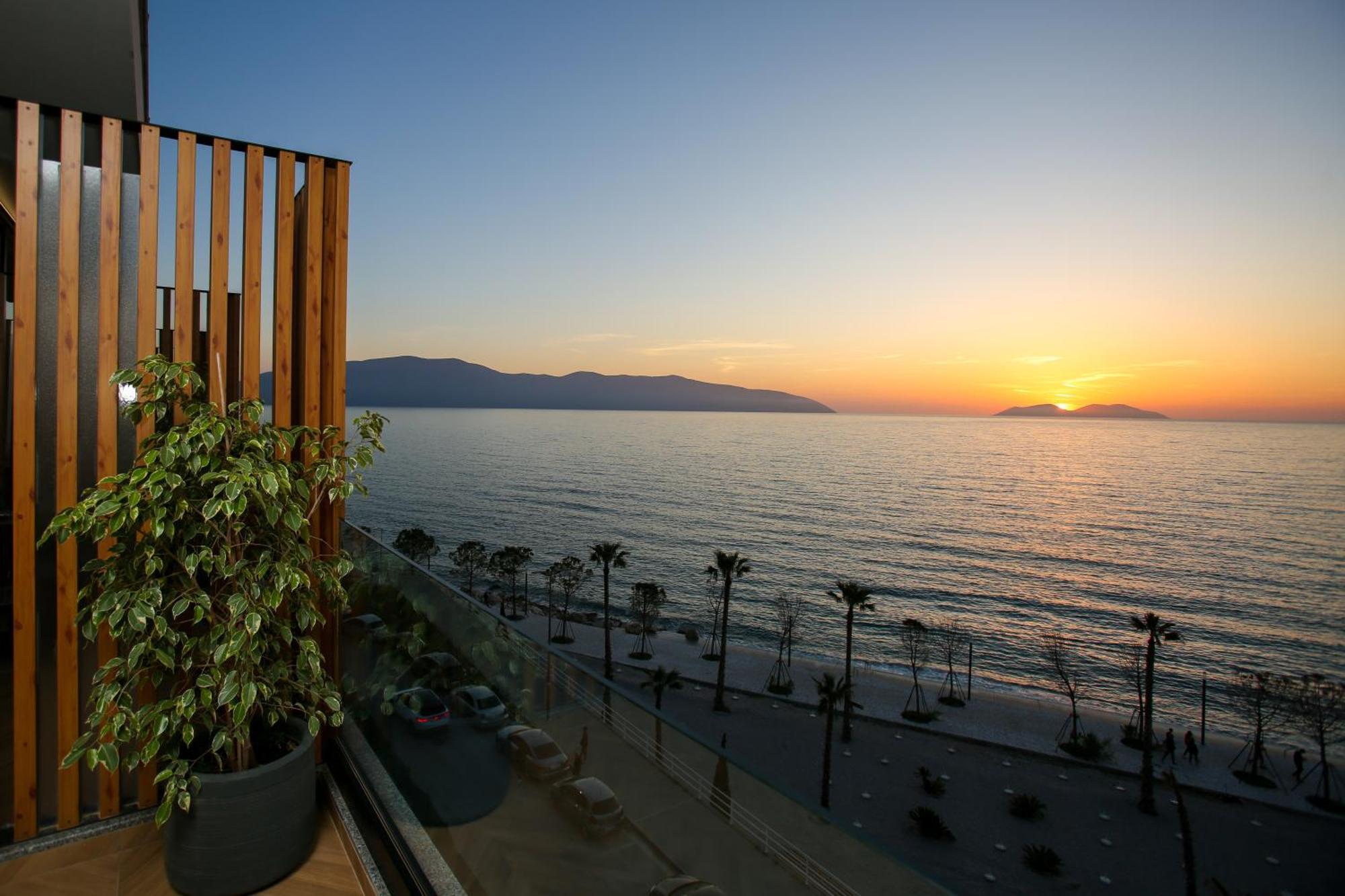 Belvedere Hotel & Spa Влёра Экстерьер фото
